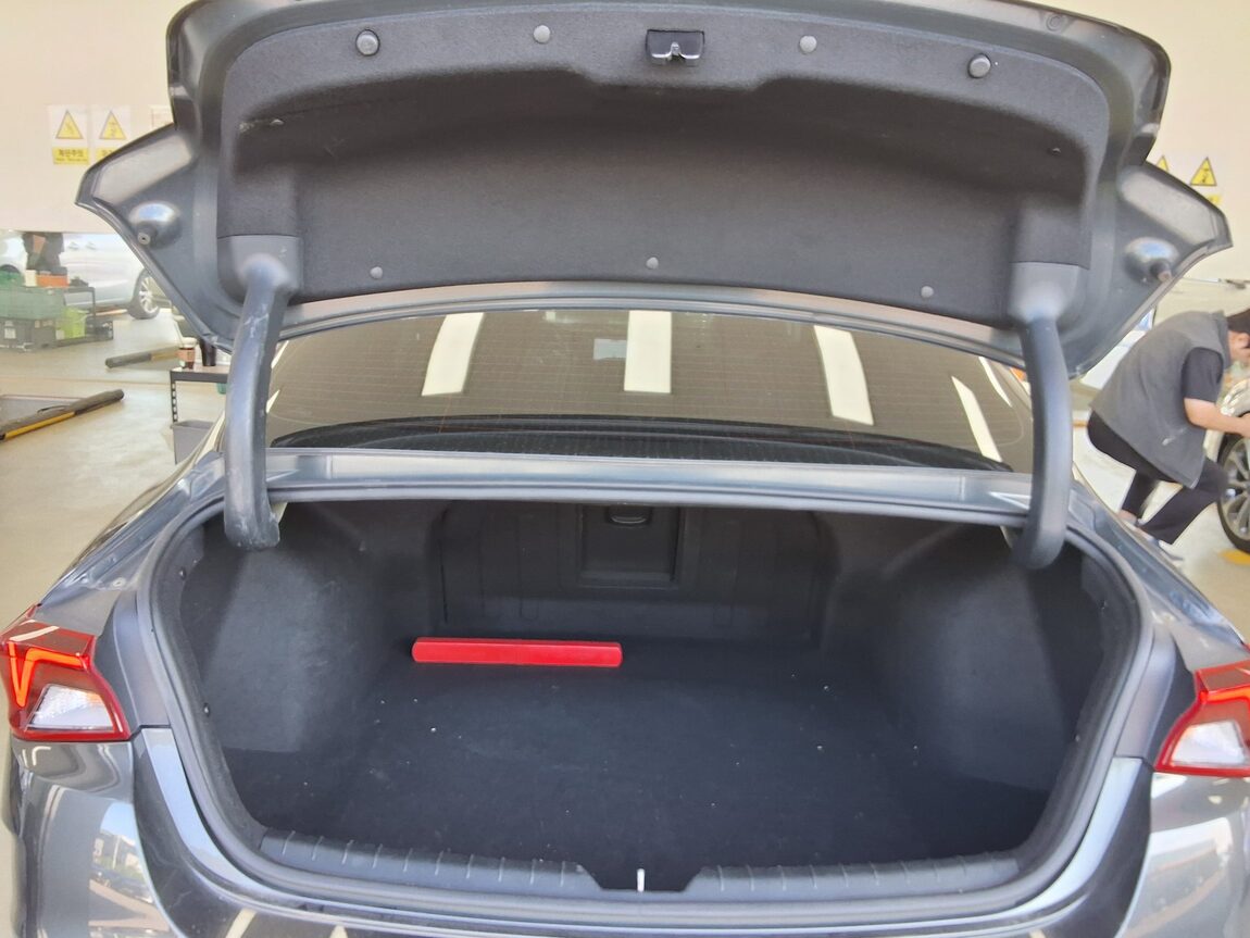 KIA NEW K5 (DL3) 2.0 GASOLINE NOBLESSE 2020 - zdjęcie 15