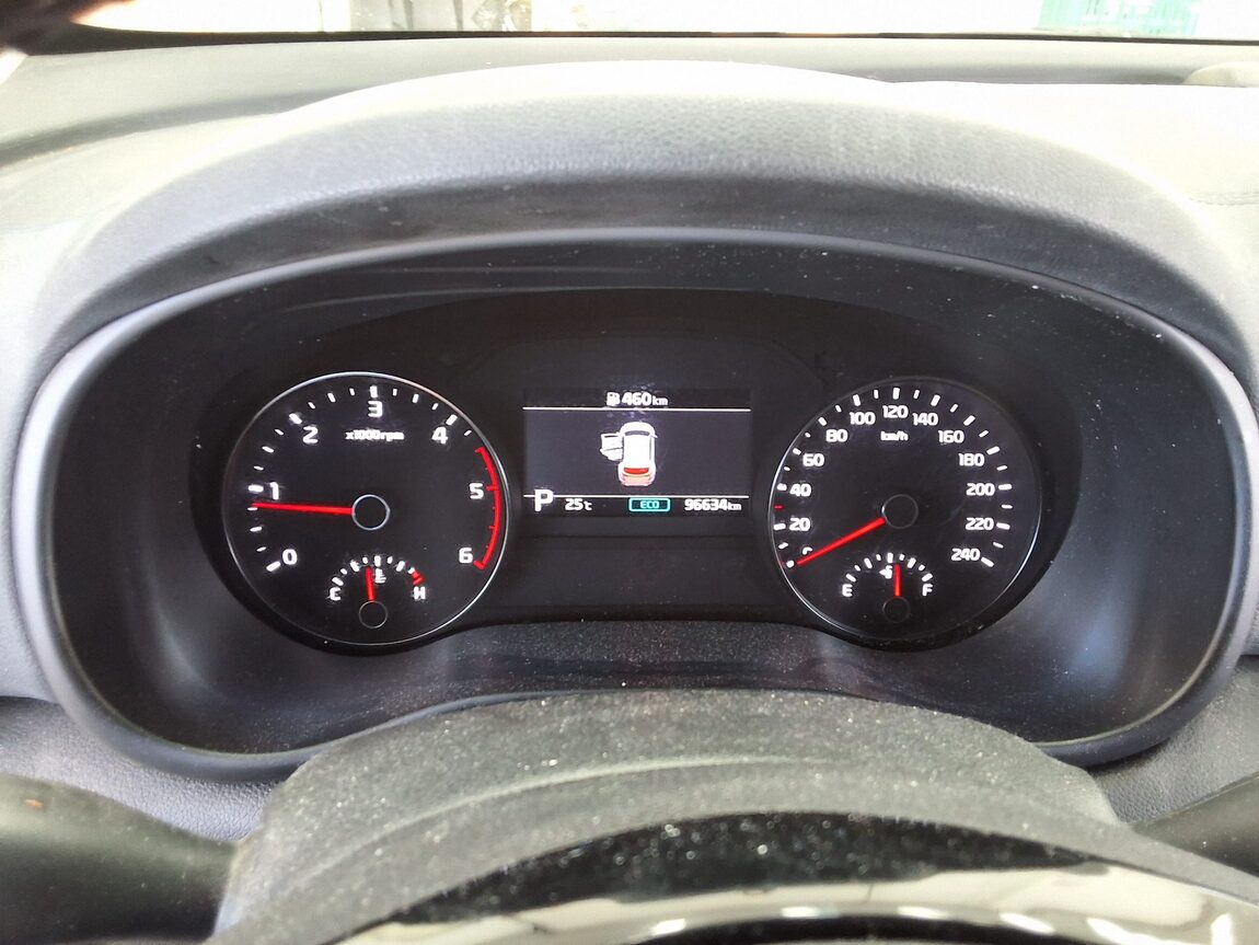 KIA SPORTAGE THE BOLD 1.6 DIESEL 2WD TRENDY 2022 - zdjęcie 9