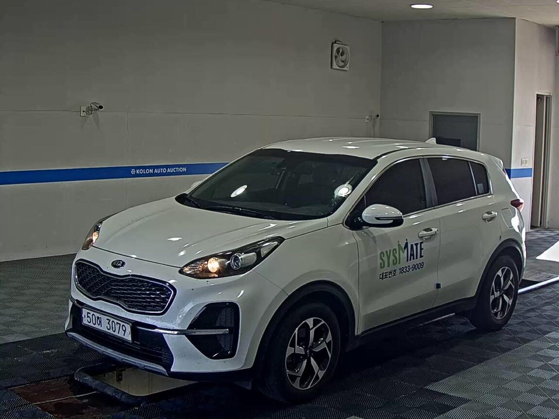KIA SPORTAGE THE BOLD 1.6 DIESEL 2WD TRENDY 2022 - zdjęcie 2
