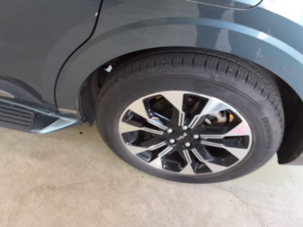KIA NEW CARNIVAL (KA4) 9-SEATER GASOLINE SIGNATURE 2023 - zdjęcie 20