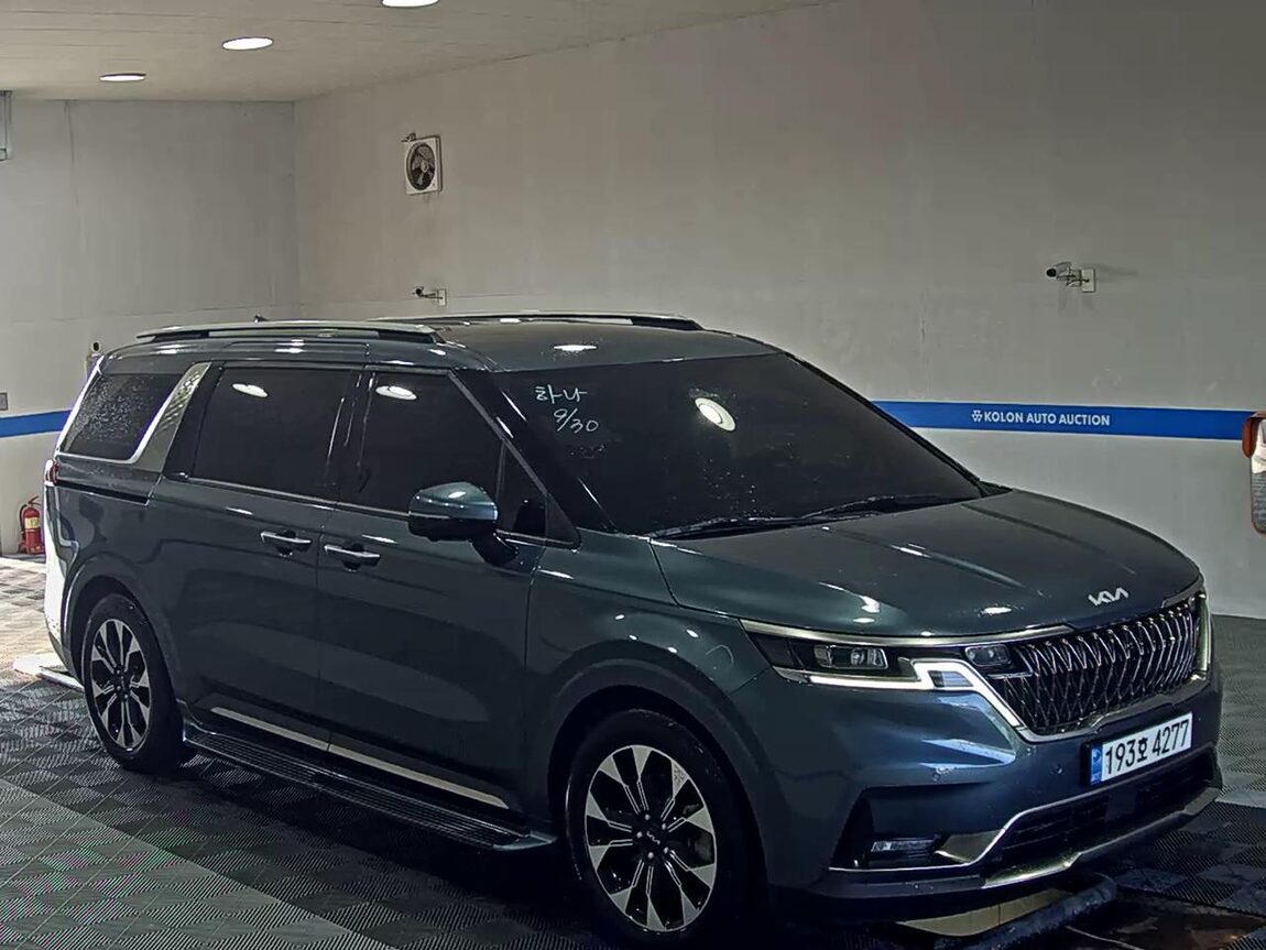 KIA NEW CARNIVAL (KA4) 9-SEATER GASOLINE SIGNATURE 2023 - zdjęcie 3