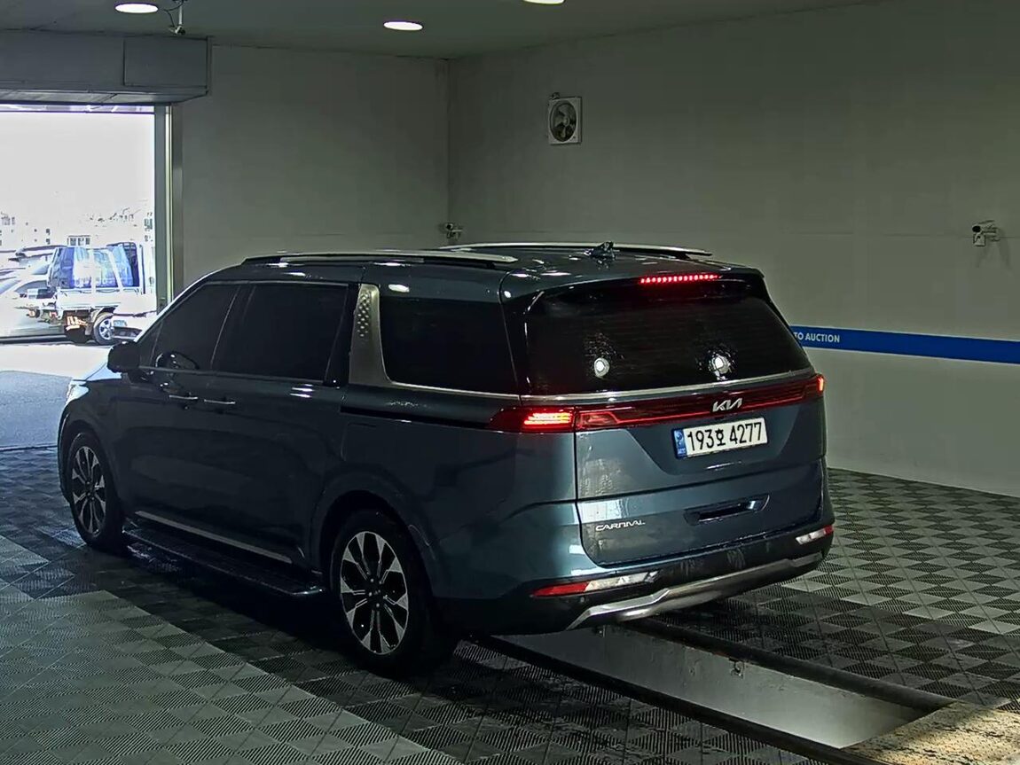 KIA NEW CARNIVAL (KA4) 9-SEATER GASOLINE SIGNATURE 2023 - zdjęcie 6