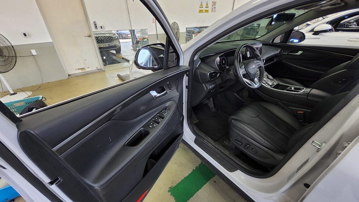 HYUNDAI THE NEW SANTA FE HYBRID 1.6 HEV 2WD PRESTIGE 2023 - zdjęcie 10