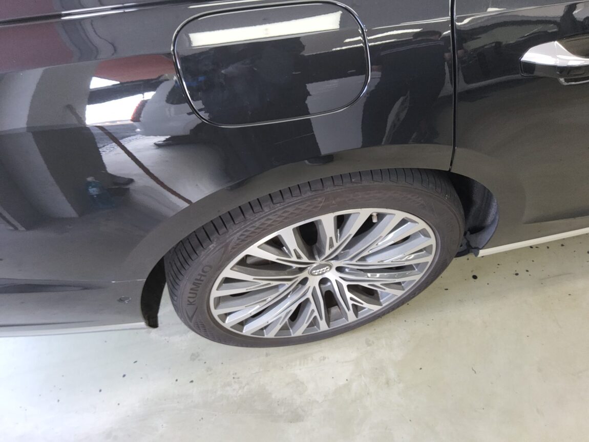 AUDI A8 (4TH GEN) L 60 TFSI QUATTRO 2020 - zdjęcie 25