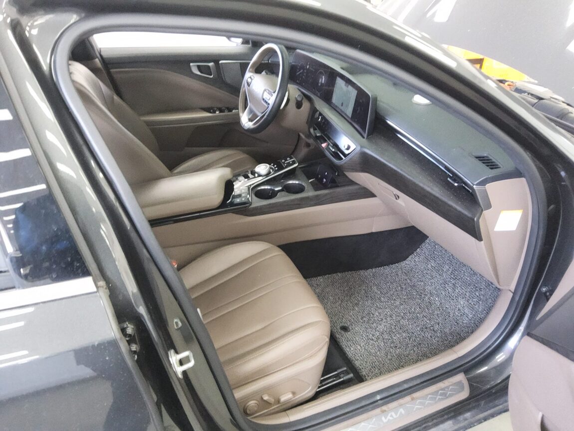 KIA K8 HYBRID HEV NOBLESSE 2023 - zdjęcie 14