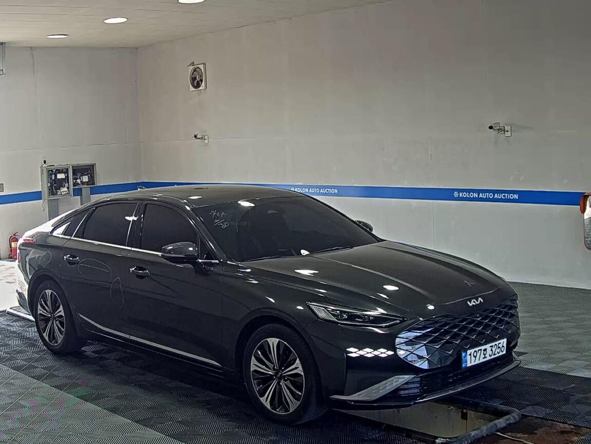 KIA K8 HYBRID HEV NOBLESSE 2023 - zdjęcie 3