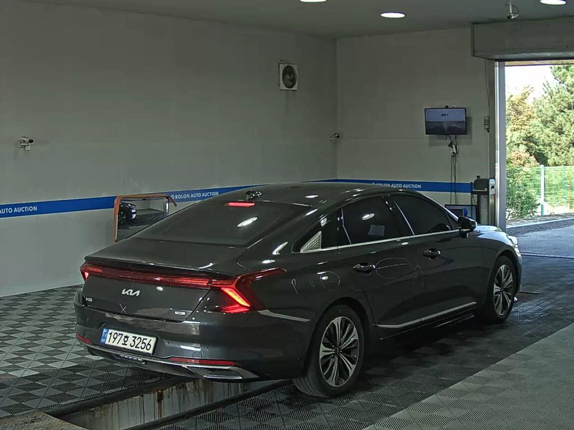 KIA K8 HYBRID HEV NOBLESSE 2023 - zdjęcie 5