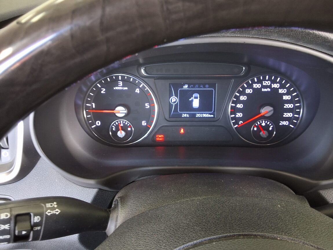 KIA ALL NEW SORENTO R2.0 2WD NOBLESSE 2016 - zdjęcie 9