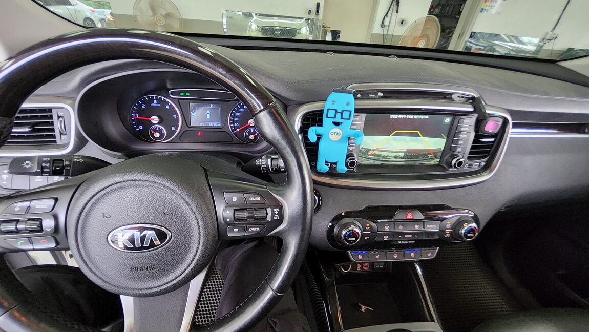 KIA ALL NEW SORENTO R2.0 2WD NOBLESSE 2015 - zdjęcie 18