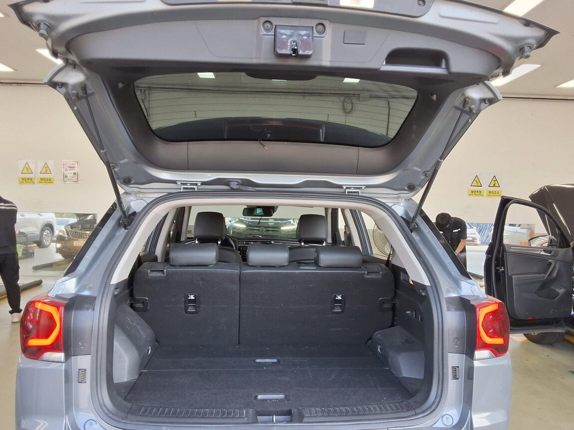 KG MOBILITY (SSANGYONG) ALL NEW KORANDO 1.5 GASOLINE 2WD C5 2023 - zdjęcie 15