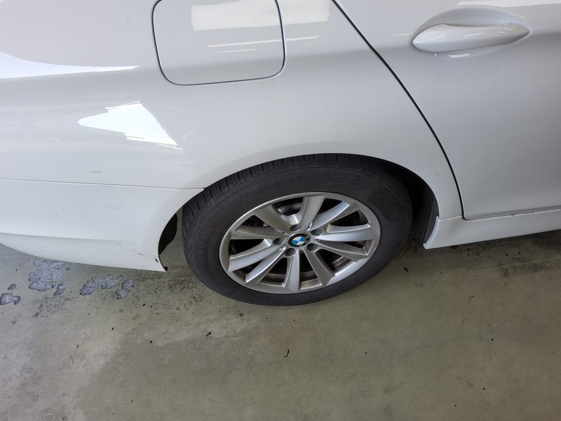 BMW 5 SERIES (6TH GEN) 520d 2013 - zdjęcie 24
