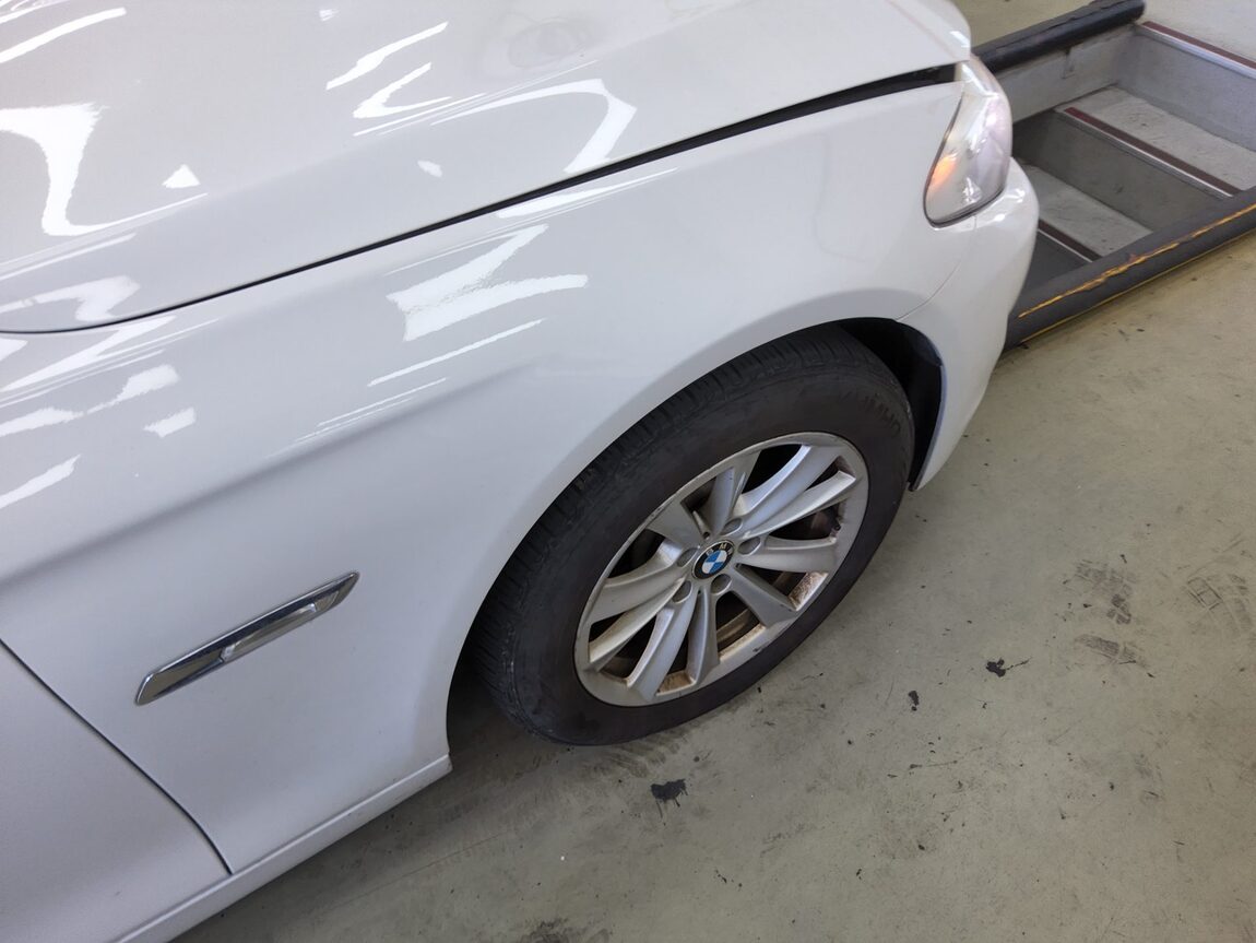 BMW 5 SERIES (6TH GEN) 520d 2013 - zdjęcie 23