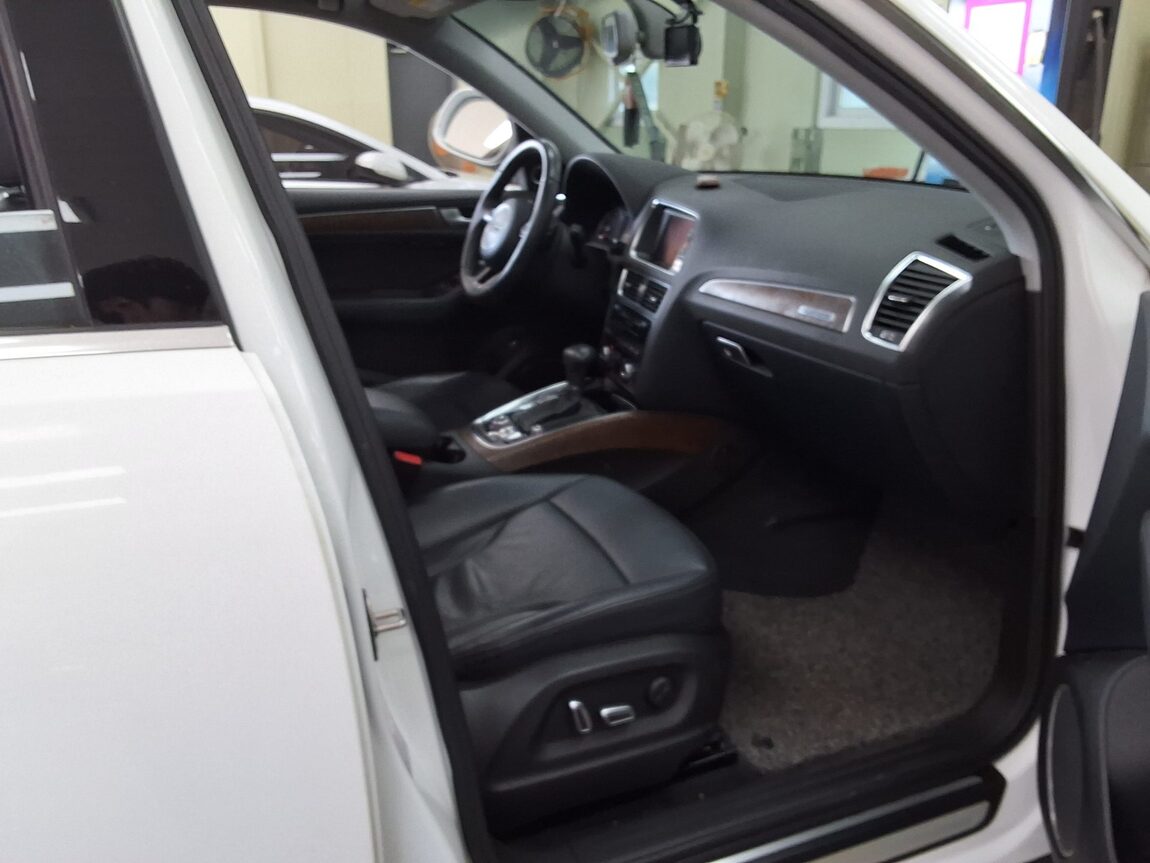 AUDI Q5 3.0 TDI QUATTRO DYNAMIC 2013 - zdjęcie 15