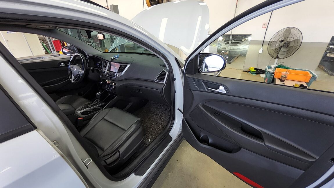 HYUNDAI ALL NEW TUCSON DIESEL R2.0 4WD MODERN 2017 - zdjęcie 14