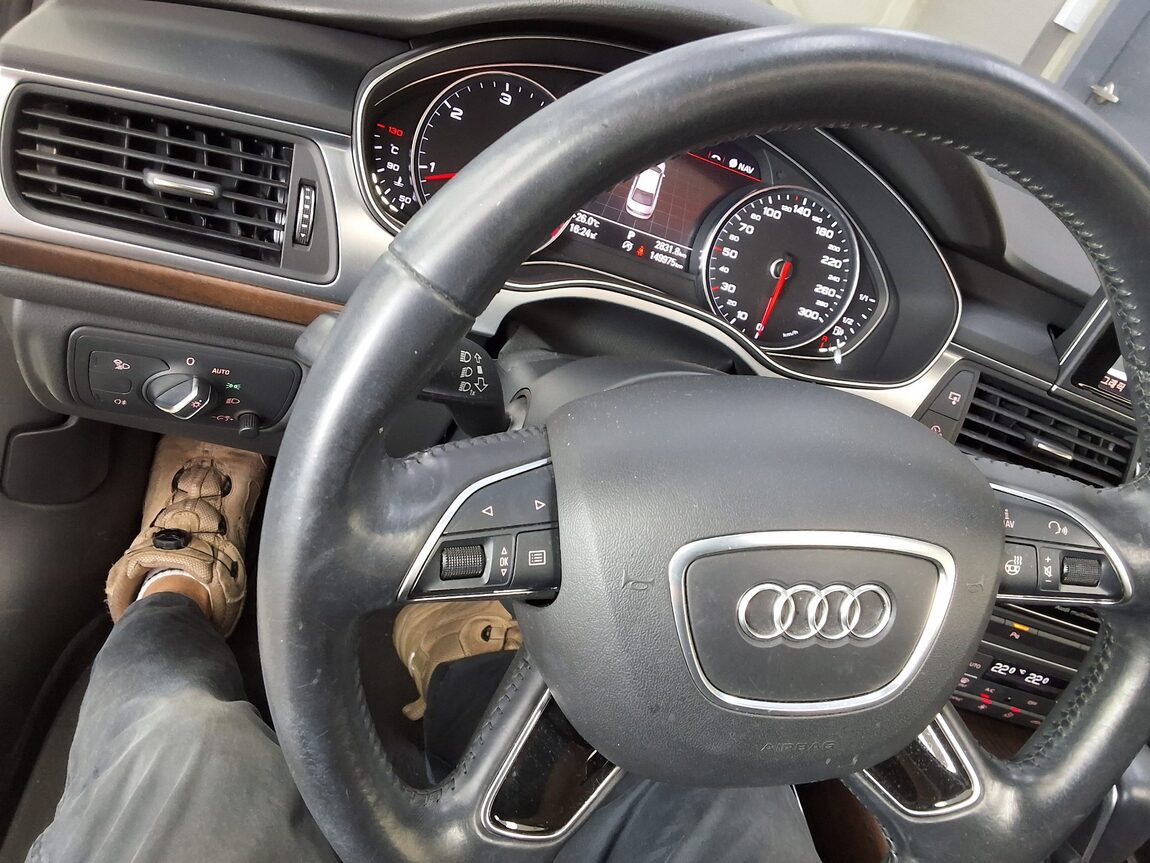 AUDI A6 (4TH GEN) 35 TDI PREMIUM 2016 - zdjęcie 23