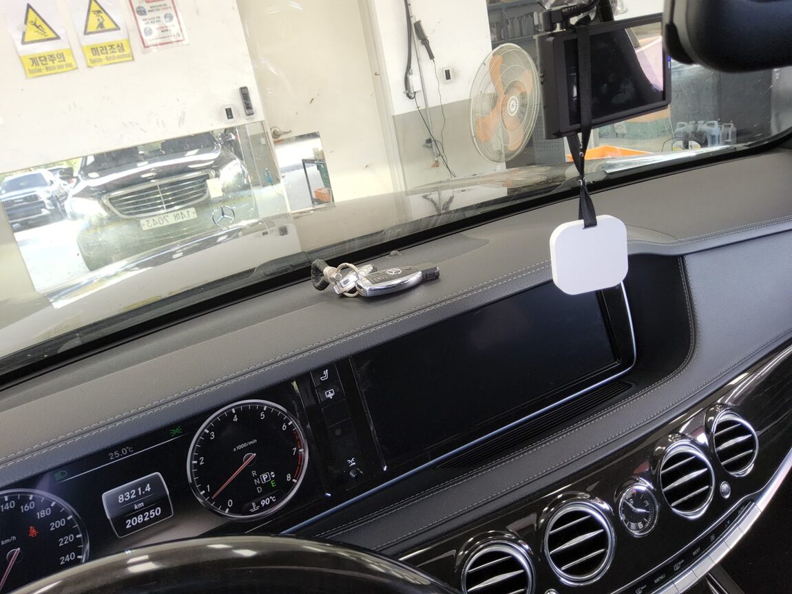 MERCEDES-BENZ S-CLASS (6TH GEN) S500L 4MATIC 2014 - zdjęcie 18