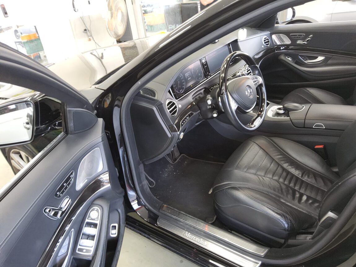 MERCEDES-BENZ S-CLASS (6TH GEN) S500L 4MATIC 2014 - zdjęcie 10