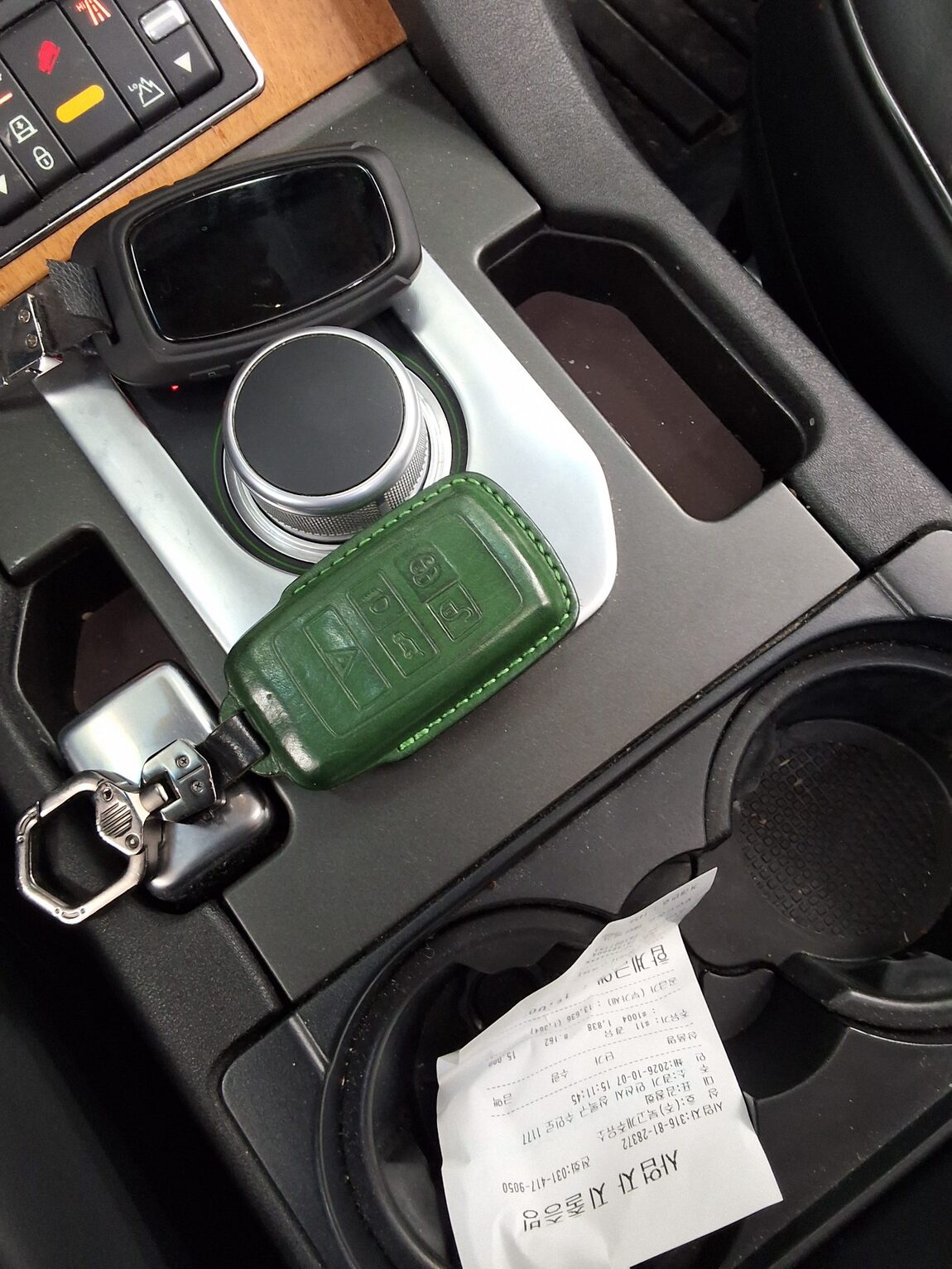 LAND ROVER DISCOVERY 4 3.0 SDV6 SE 2013 - zdjęcie 17