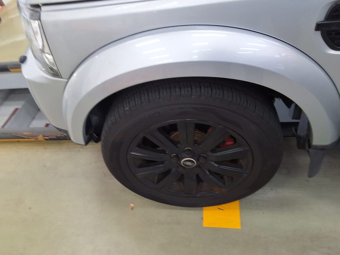 LAND ROVER DISCOVERY 4 3.0 SDV6 SE 2013 - zdjęcie 20