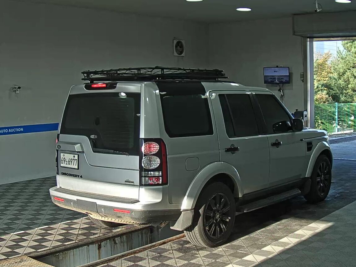 LAND ROVER DISCOVERY 4 3.0 SDV6 SE 2013 - zdjęcie 5