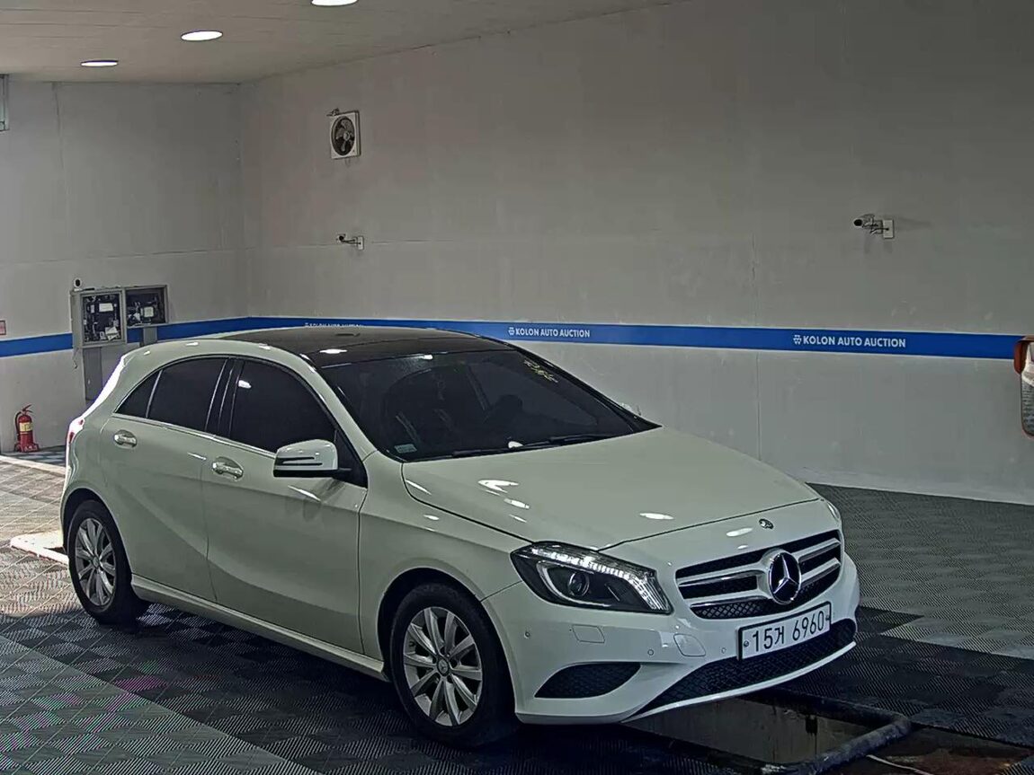 MERCEDES-BENZ A-CLASS (3RD GEN) A200 CDI STYLE 2015 - zdjęcie 3