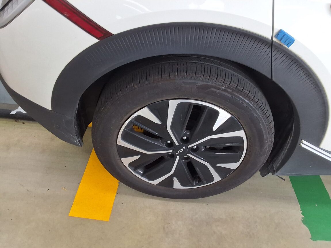 KIA EV6 LONG RANGE 2WD AIR 2022 - zdjęcie 22