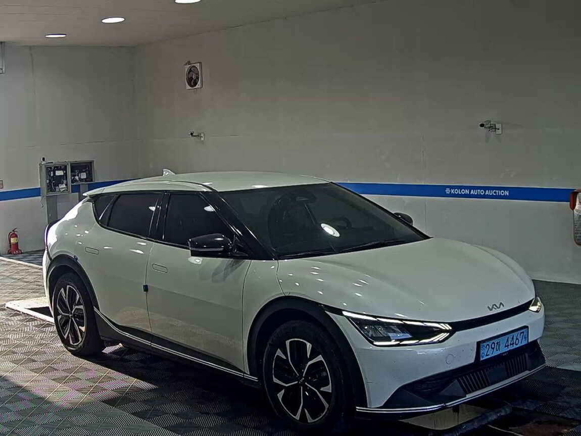 KIA EV6 LONG RANGE 2WD AIR 2022 - zdjęcie 3