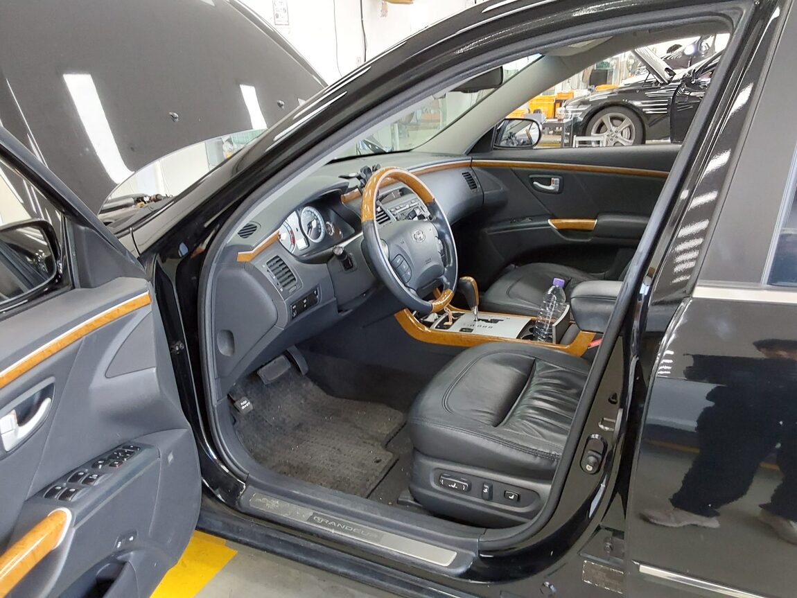 HYUNDAI GRANDEUR TG Q270 LUXURY 2006 - zdjęcie 10