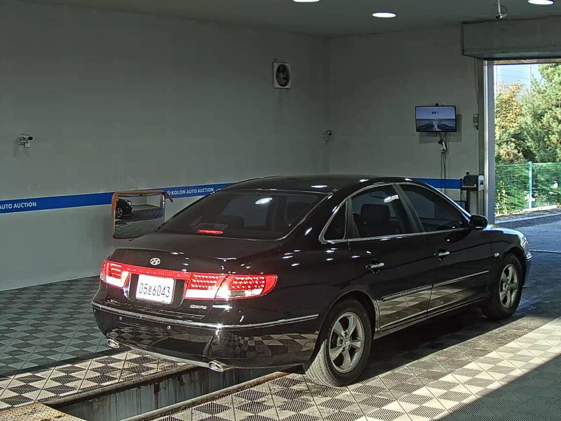 HYUNDAI GRANDEUR TG Q270 LUXURY 2006 - zdjęcie 5
