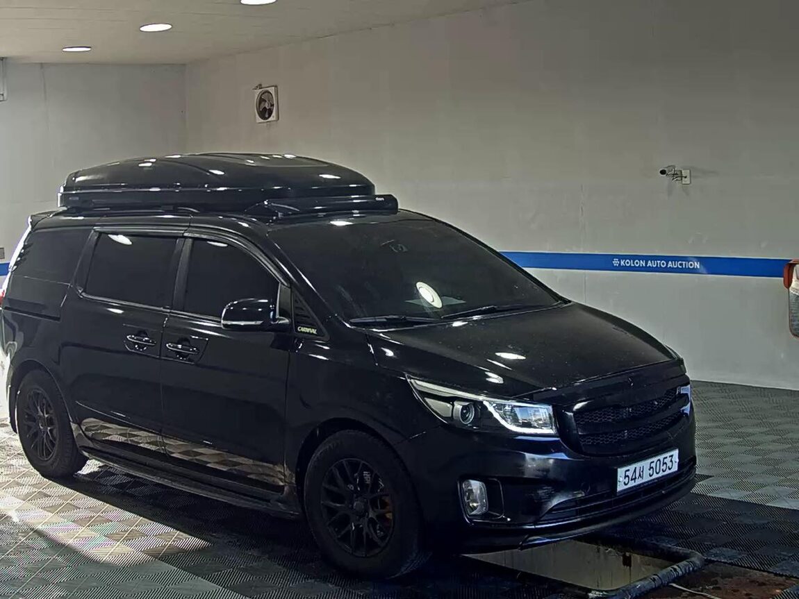 KIA ALL NEW CARNIVAL 11-SEATER DIESEL DELUXE 2016 - zdjęcie 3