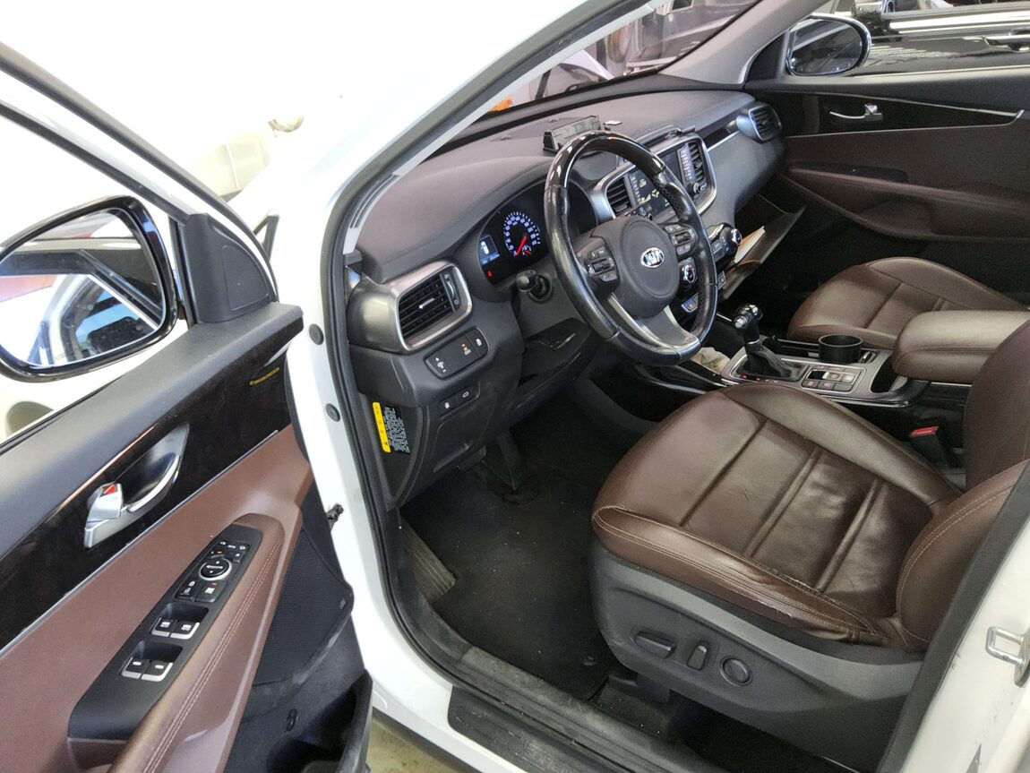 KIA ALL NEW SORENTO R2.0 2WD NOBLESSE 2016 - zdjęcie 10