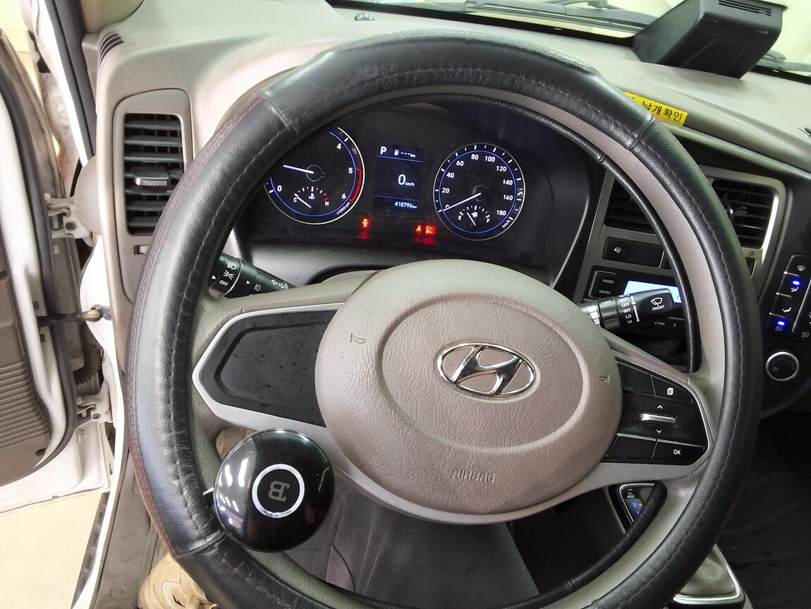 HYUNDAI PORTER II VGT STANDARD CAB EXTRA LONG WHEELBASE STYLE 2022 - zdjęcie 19