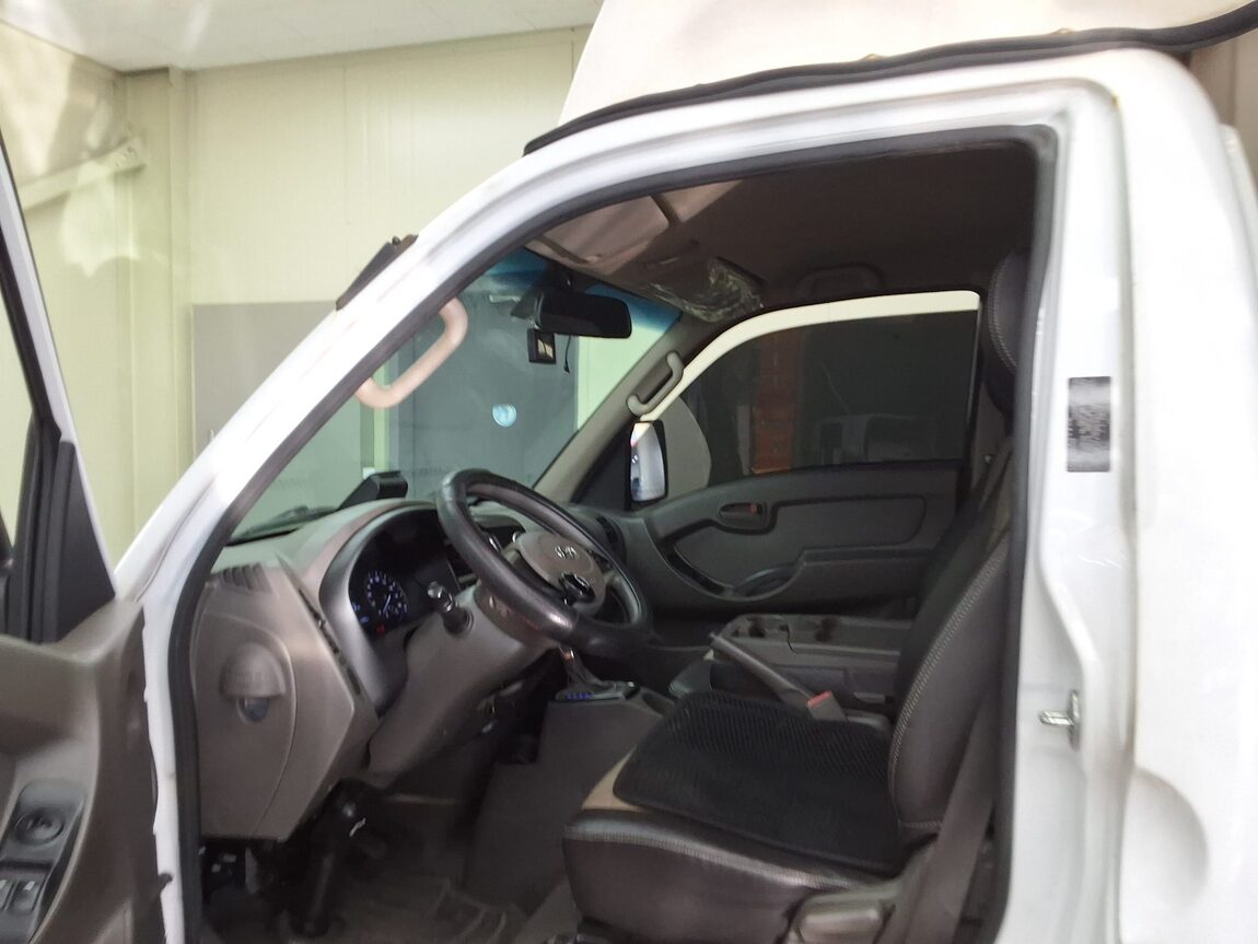 HYUNDAI PORTER II VGT STANDARD CAB EXTRA LONG WHEELBASE STYLE 2022 - zdjęcie 11