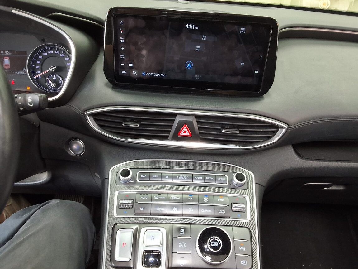 HYUNDAI THE NEW SANTA FE DIESEL 2.2 2WD PREMIUM CHOICE 2021 - zdjęcie 24