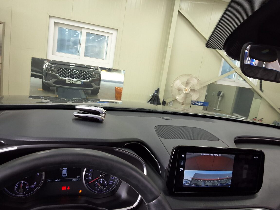 HYUNDAI THE NEW SANTA FE DIESEL 2.2 2WD PREMIUM CHOICE 2021 - zdjęcie 25