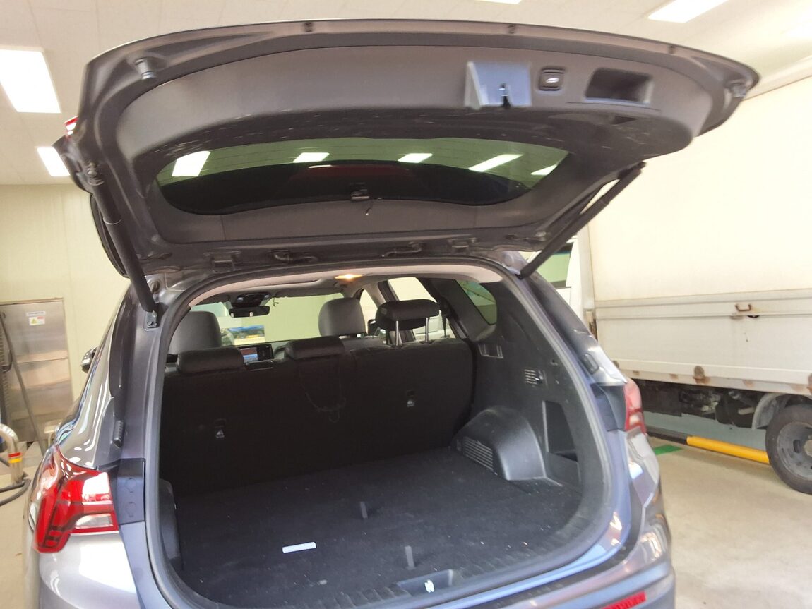 HYUNDAI THE NEW SANTA FE DIESEL 2.2 2WD PREMIUM CHOICE 2021 - zdjęcie 16