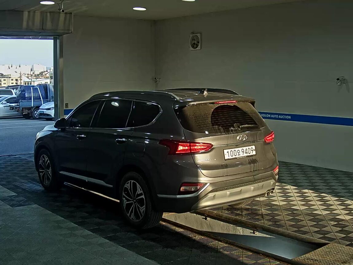 HYUNDAI SANTA FE (TM) R2.2 2WD EXCLUSIVE 2020 - zdjęcie 6