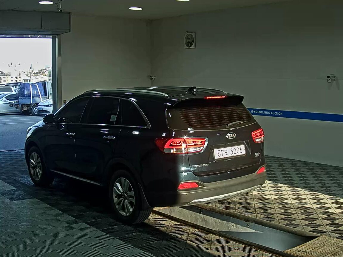 KIA ALL NEW SORENTO R2.0 4WD PRESTIGE 2017 - zdjęcie 6