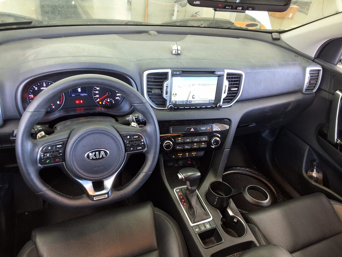 KIA NEW SPORTAGE R2.0 2WD PRESTIGE 2018 - zdjęcie 11