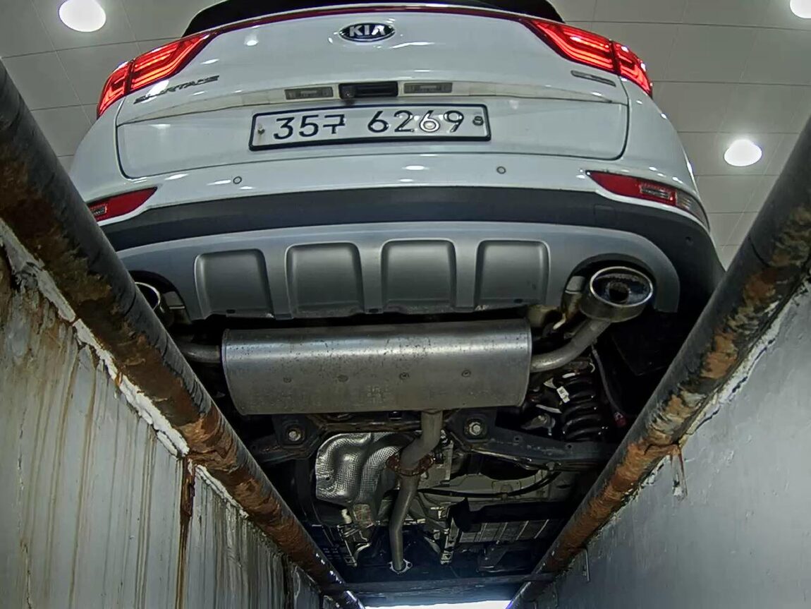 KIA NEW SPORTAGE R2.0 2WD PRESTIGE 2018 - zdjęcie 8