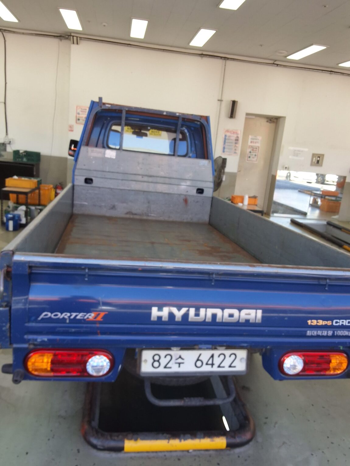 HYUNDAI PORTER II CRDi SUPER CAB EXTRA LONG WHEELBASE PLUS 2014 - zdjęcie 13