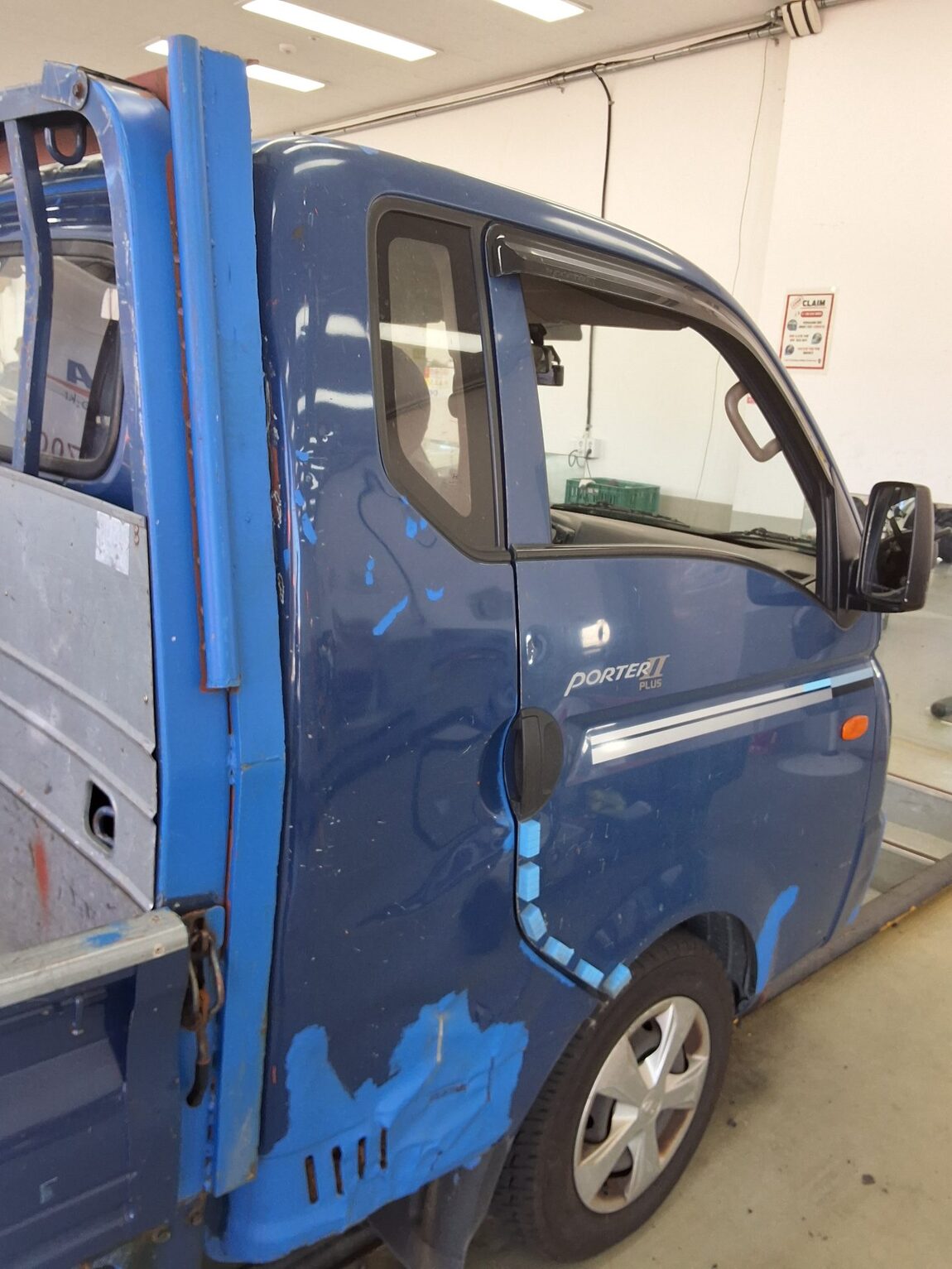 HYUNDAI PORTER II CRDi SUPER CAB EXTRA LONG WHEELBASE PLUS 2014 - zdjęcie 25