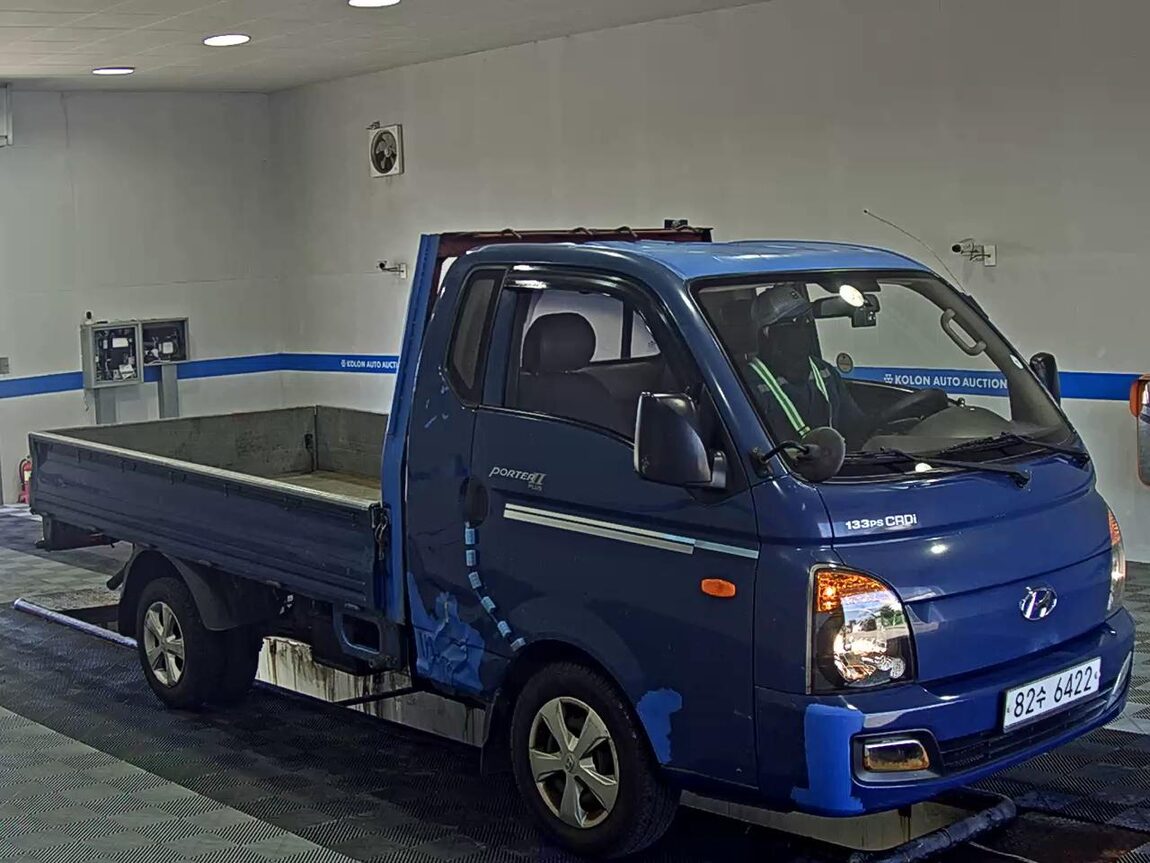 HYUNDAI PORTER II CRDi SUPER CAB EXTRA LONG WHEELBASE PLUS 2014 - zdjęcie 3