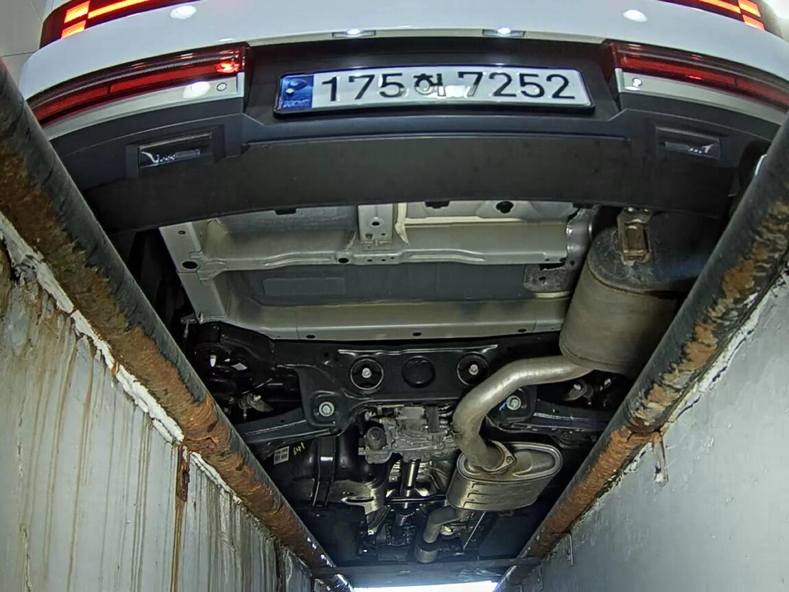 HYUNDAI THE ALL NEW SANTA FE GASOLINE 2.5 AWD PRESTIGE 2024 - zdjęcie 8