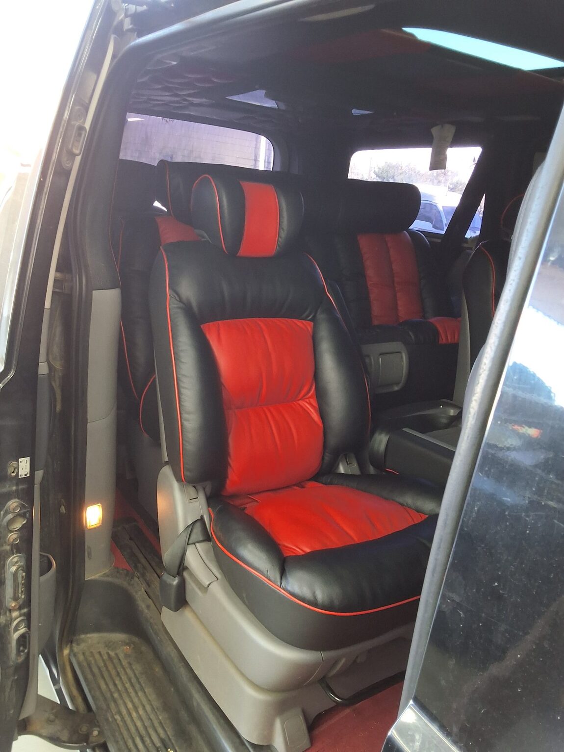 HYUNDAI GRAND STAREX 11-SEATER DIESEL CVX PREMIER 2013 - zdjęcie 13