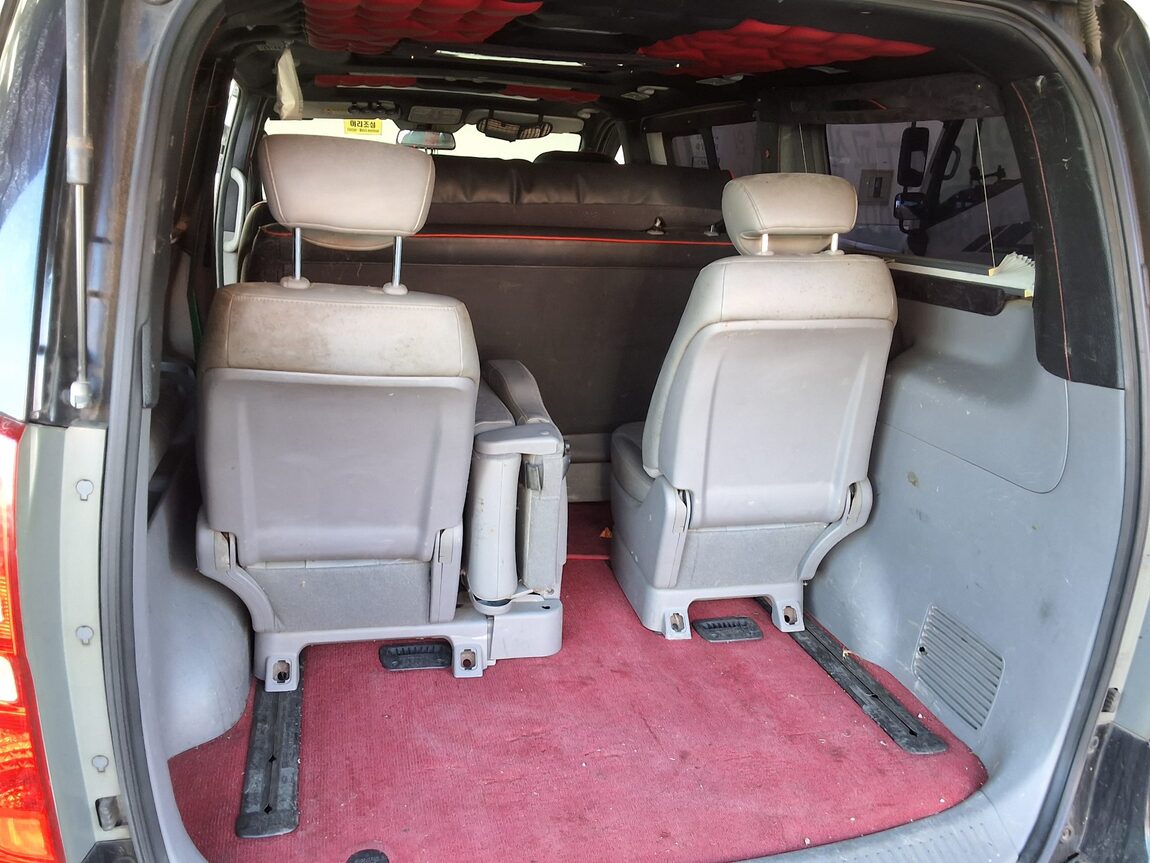HYUNDAI GRAND STAREX 11-SEATER DIESEL CVX PREMIER 2013 - zdjęcie 30