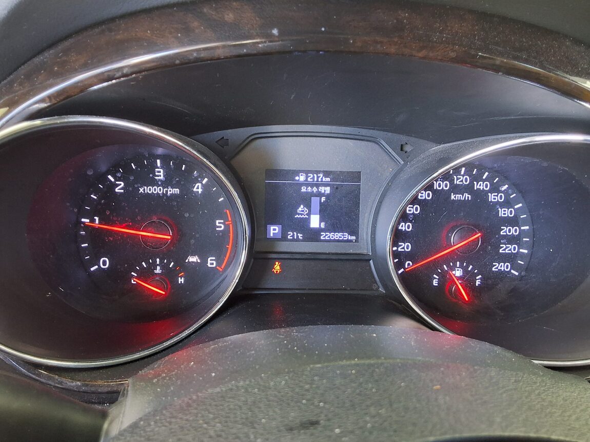 KIA THE NEW CARNIVAL 9-SEATER DIESEL NOBLESSE SPECIAL 2020 - zdjęcie 9