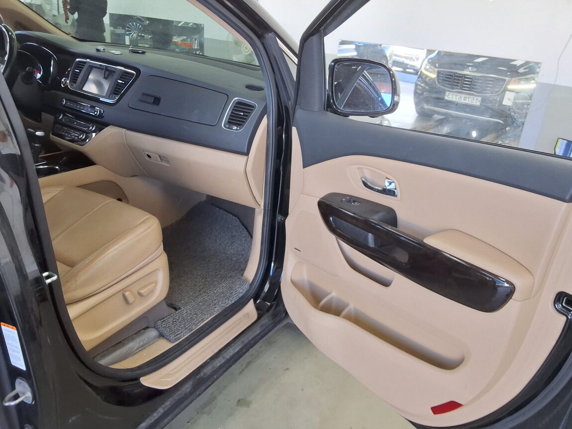 KIA THE NEW CARNIVAL 9-SEATER DIESEL NOBLESSE SPECIAL 2020 - zdjęcie 14