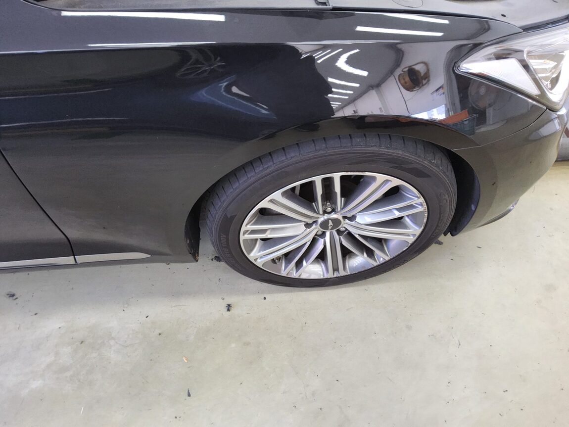 GENESIS G80 3.3 GDi AWD LUXURY 2018 - zdjęcie 21