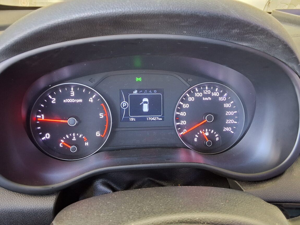 KIA NEW SPORTAGE R2.0 2WD NOBLESSE 2016 - zdjęcie 9